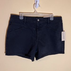 Target - Universal Thread - Vintage Stretch Black Midi Jean shorts - 14/32 - NEW